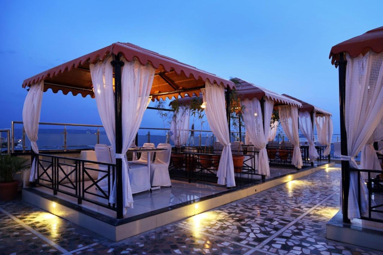 Hotel Atithi, Aurangabad Εξωτερικό φωτογραφία